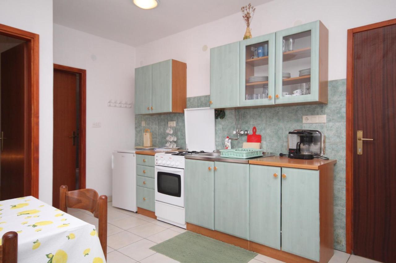 Apartment Sali 8152B Eksteriør bilde