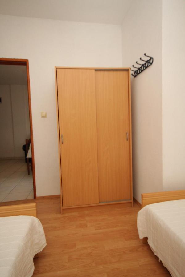 Apartment Sali 8152B Eksteriør bilde
